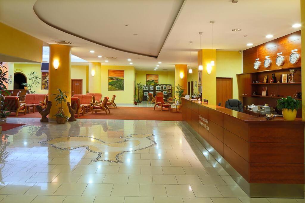 Hotel Picok Thurdevac ภายนอก รูปภาพ